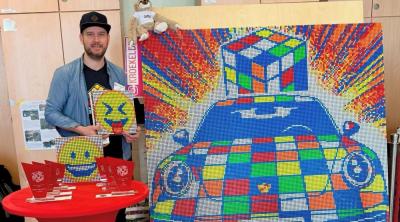 Foto Von Zahlen und Zauberwürfeln